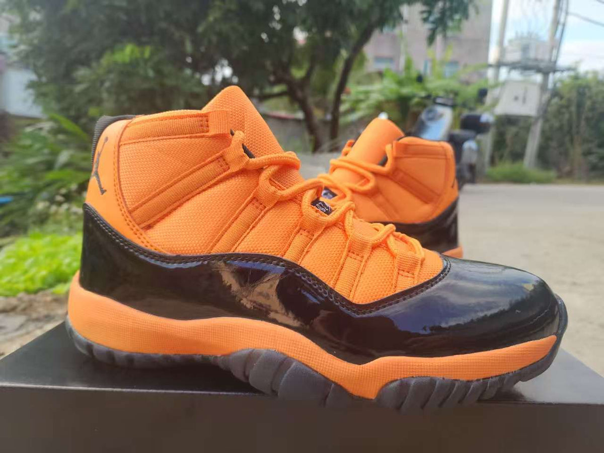Air Jordan 11 Retro Orange-Red/Black Sneakers