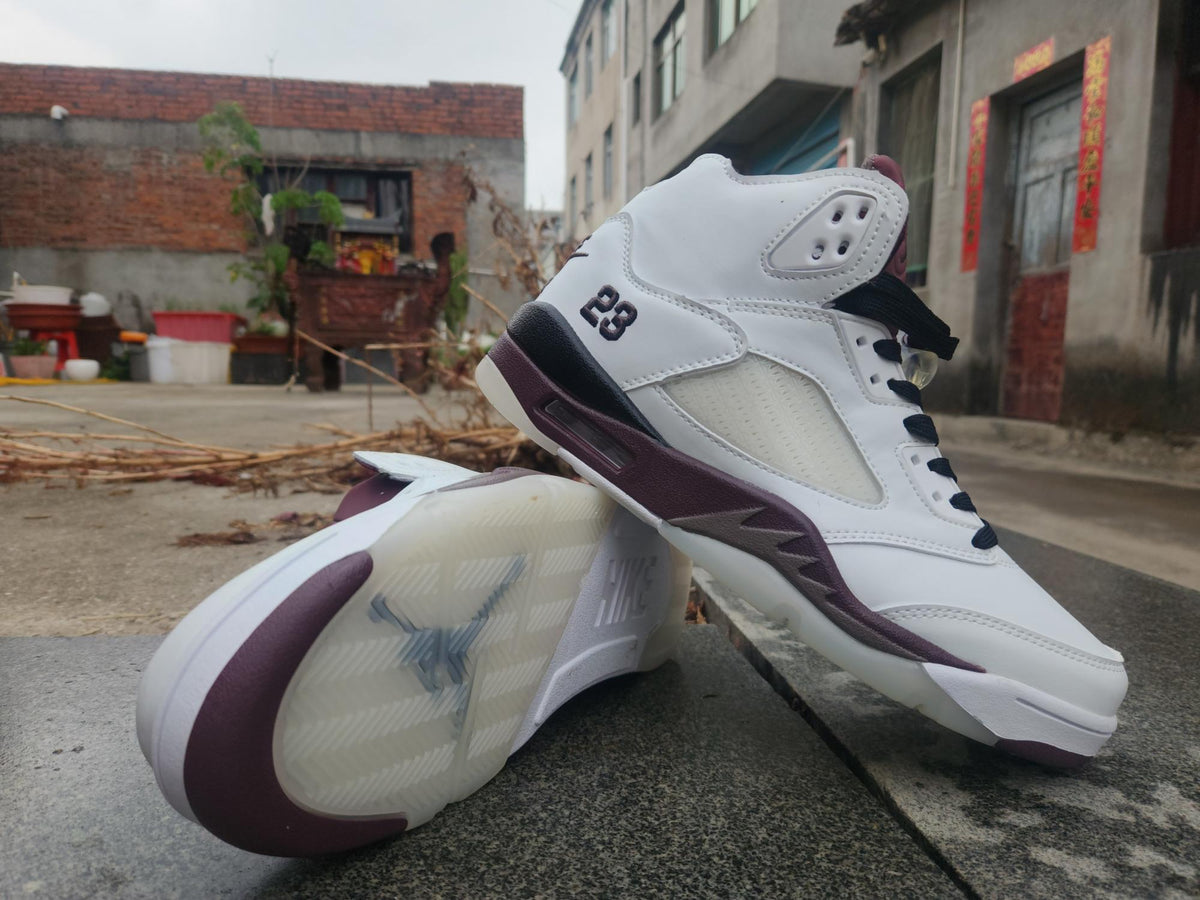Air Jordan 5 Retro Violet Ore Sneakers