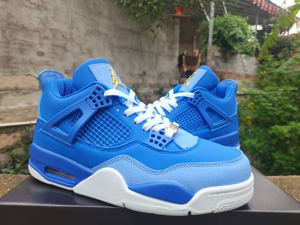 Air Jordan 4 Retro 'UNC' – University of North Carolina Tribute (2021)
