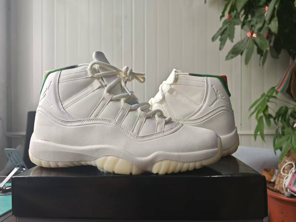 Air Jordan 11 Retro Sail/Off-White | IO8959-133
