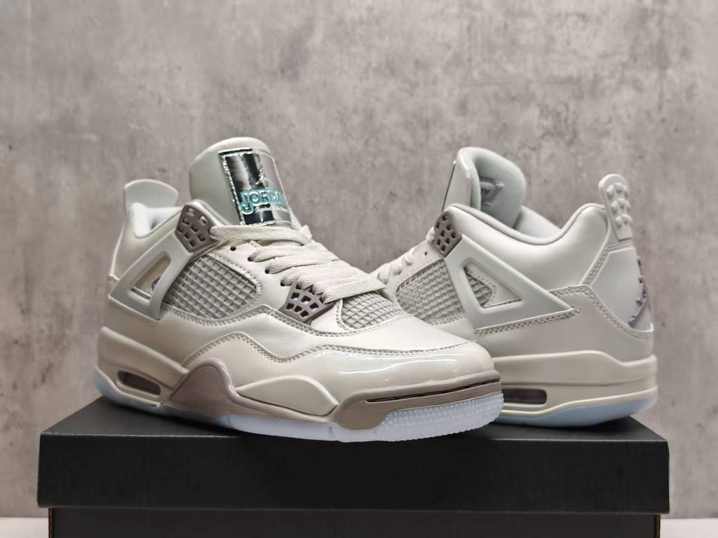 Air Jordan 4 Retro 'Cool Grey' 2019 – Chrome & Nubuck Collector's Edition