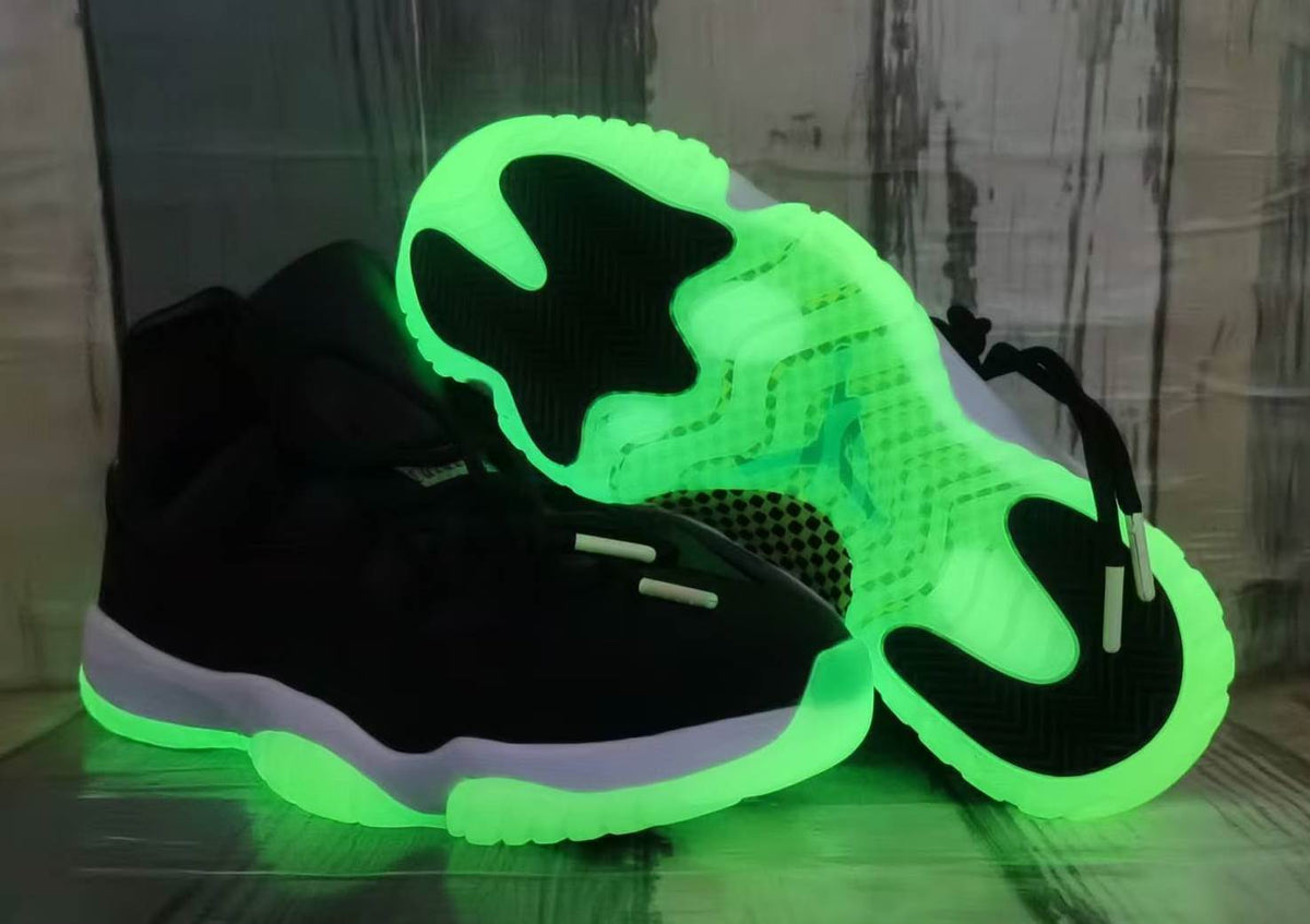 Air Jordan 11 Retro Halloween Men's & Women's | IB1378-001