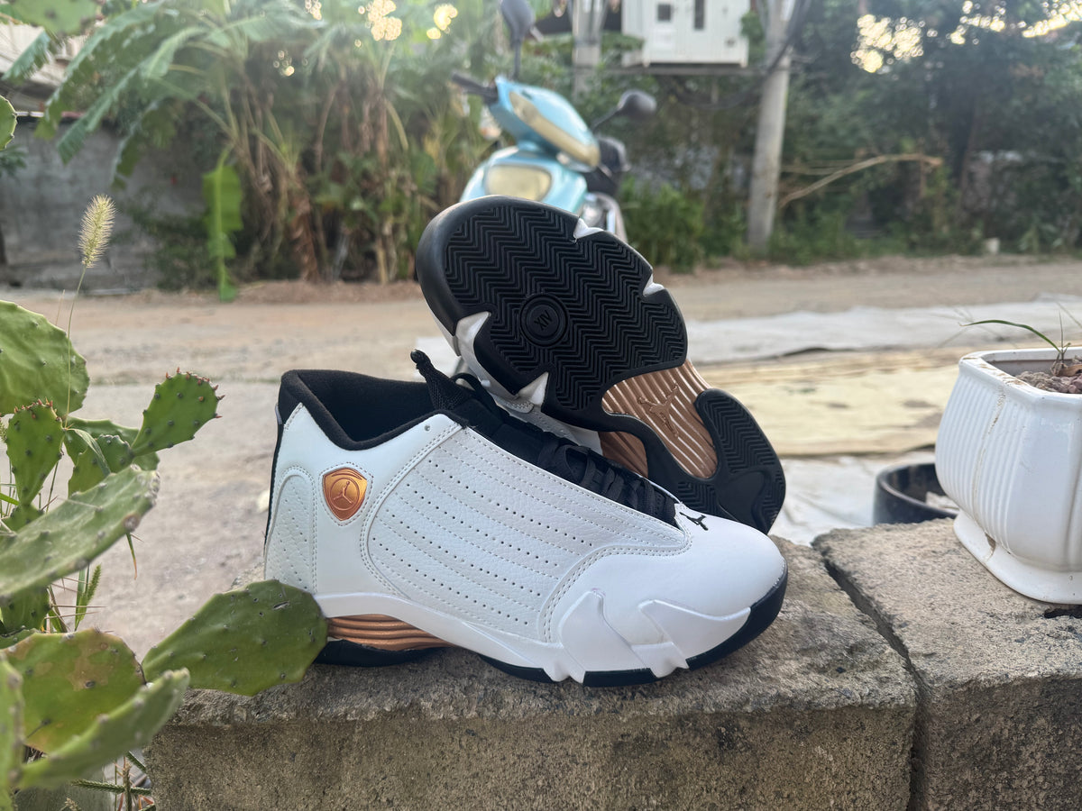 Air Jordan 14 Retro White/Gold Sneakers