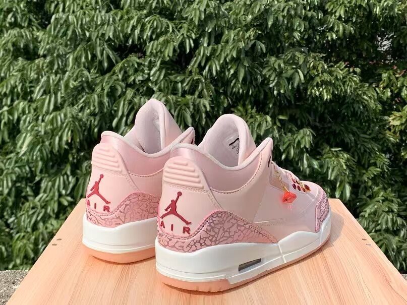 Air Jordan 3 Retro 'Rust Pink' – Women's Sneaker