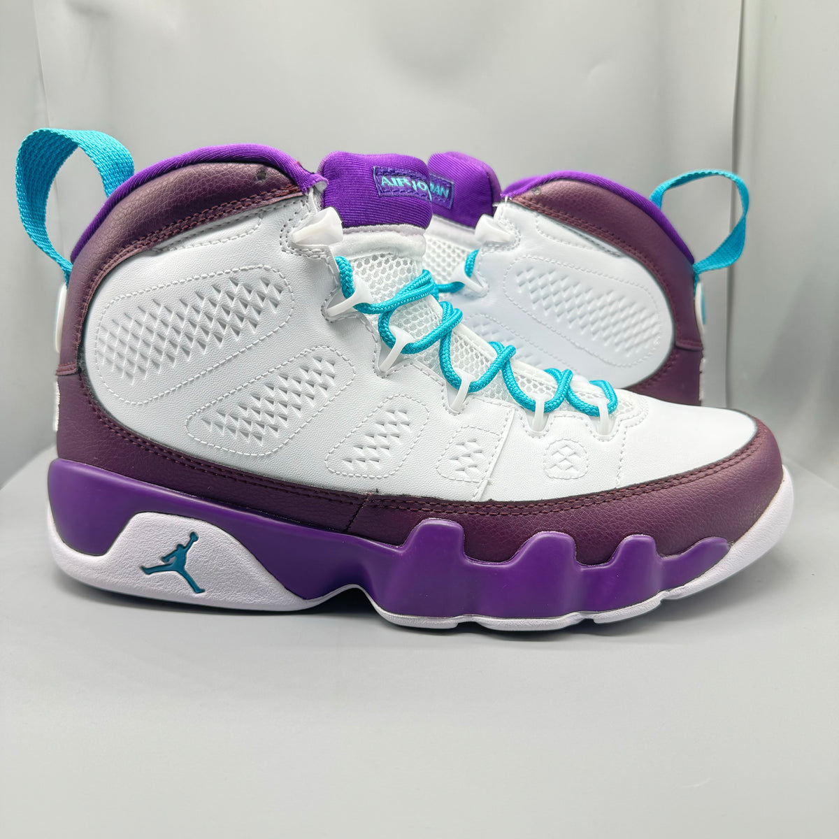 Air Jordan 9 White & Purple Unisex Sneakers