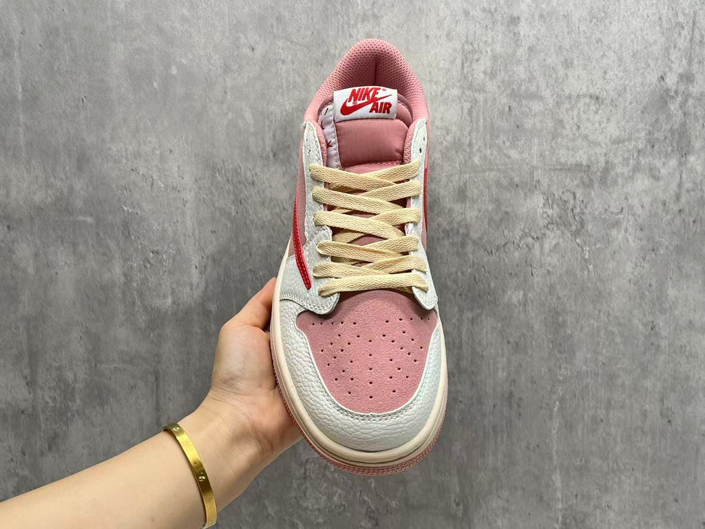 Travis Scott x Air Jordan 1 Retro Low OG SP Shy Pink Unisex Sneakers