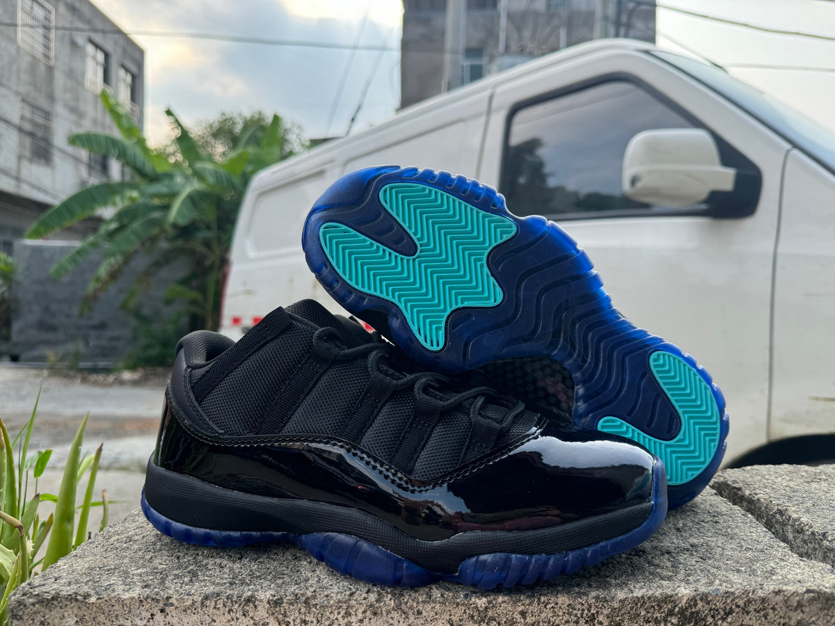 Air Jordan 11 Black & Gamma Blue Sneakers