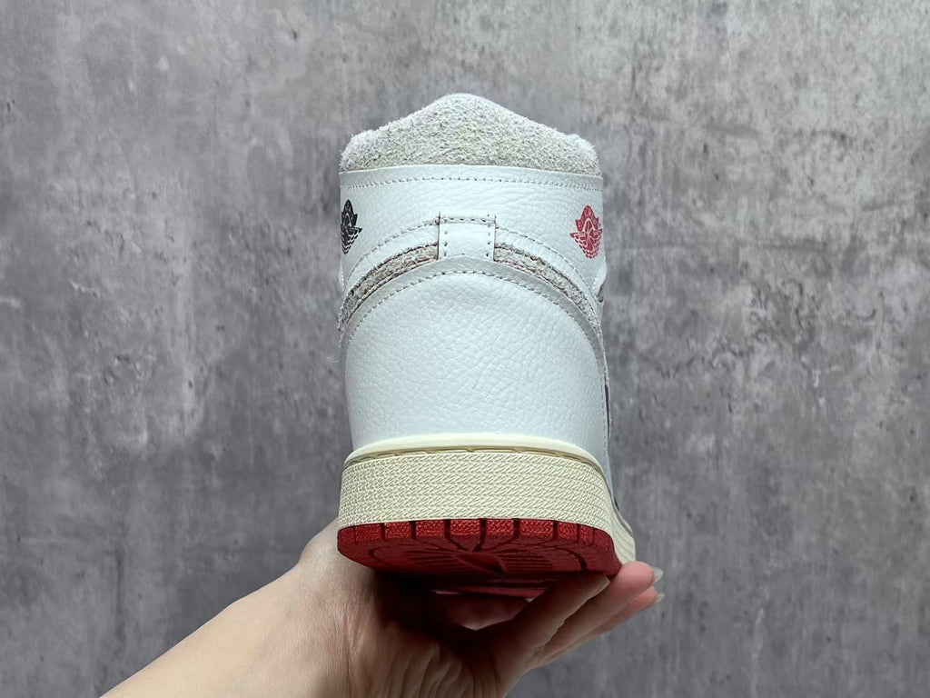 Air Jordan 1 Retro Low OG - Phantom/Pine Green