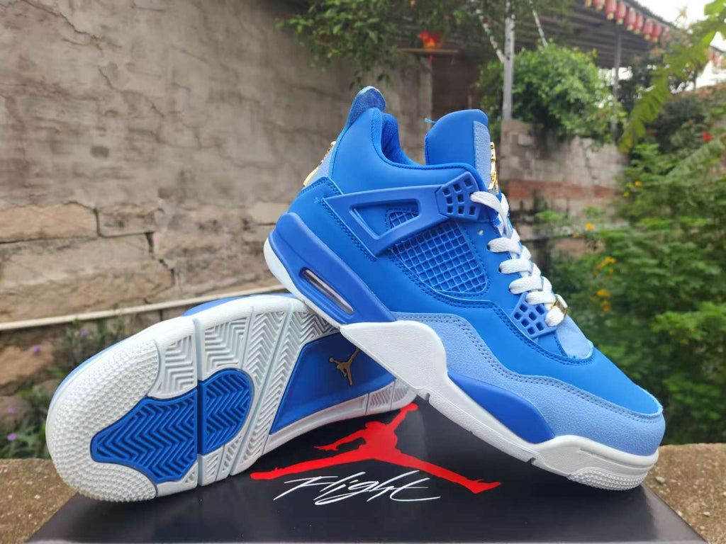 Air Jordan 4 Retro 'UNC' – University of North Carolina Tribute (2021)