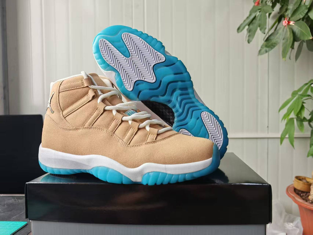 Air Jordan 11 Retro Men's & Women's Sneakers | IO8960-707