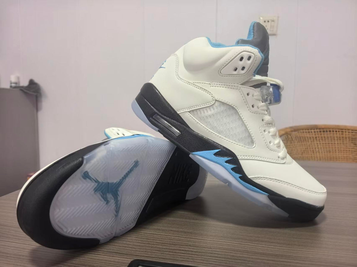 Air Jordan 5 Deep Pink & Blue Sneakers