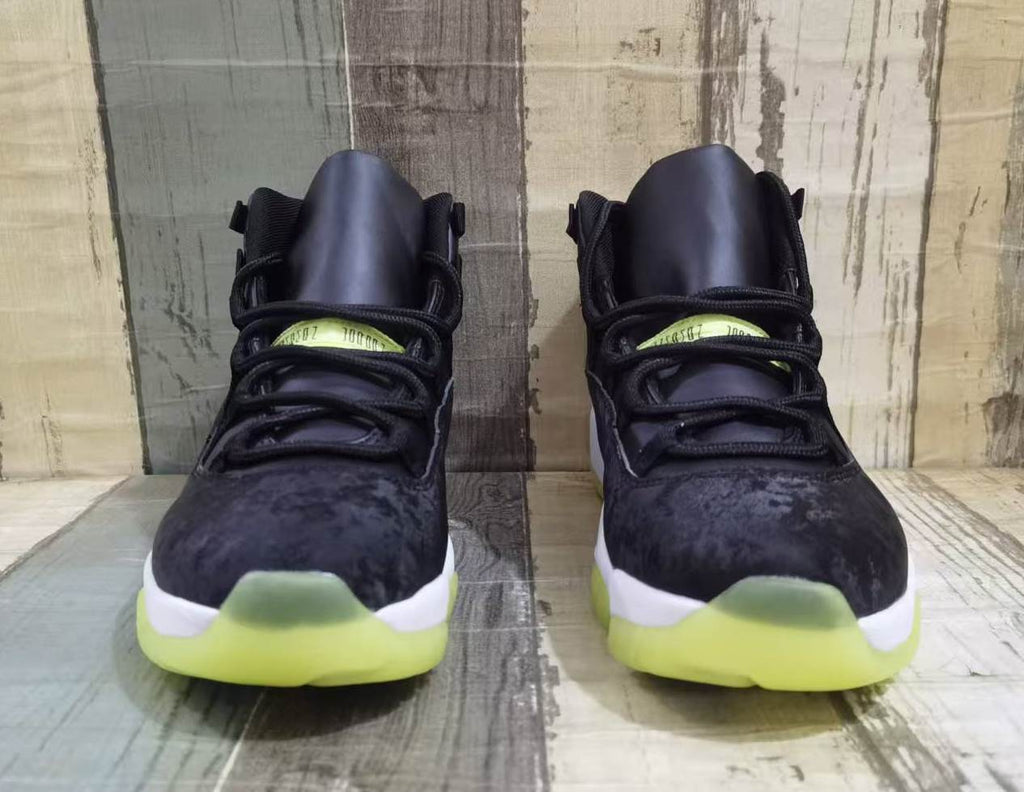 Air Jordan 11 Retro Halloween Men's & Women's | IB1378-001