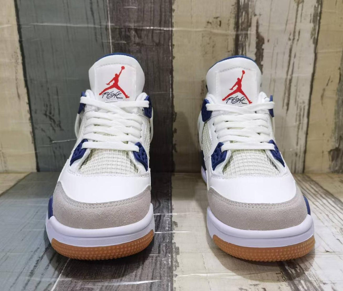Air Jordan 4 Retro 'Military Blue' 2024 – Grade School (GS)